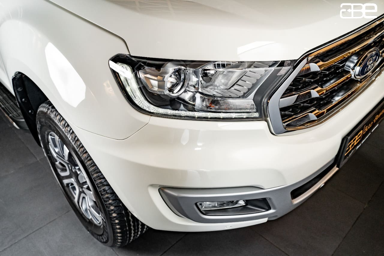 HEADLIGHT FORD ENDEAVOUR 2016 WITH LED AND PROJECTOR RH